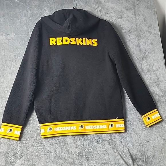 NFL Team Apparel Redskins zip up fleece Hoodie. NWT . Size S - Picture 2 of 10